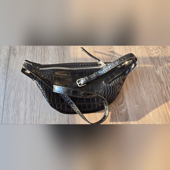 The Drop Preston Black Croc Embossed Belt Bag Fanny Pack Crossbody Vegan - Picture 3 of 7